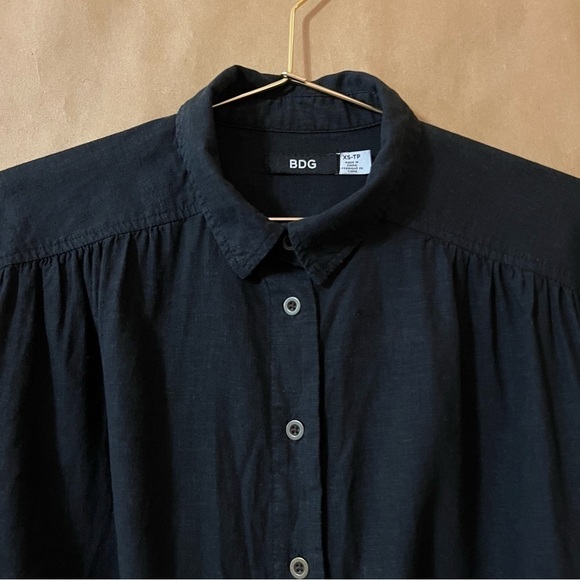 Urban Outfitters | BDG Linen Jena Tie-Front Blouse Button Crop Top Black Size XS - Picture 5 of 12